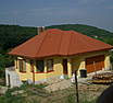 Lakóépületek